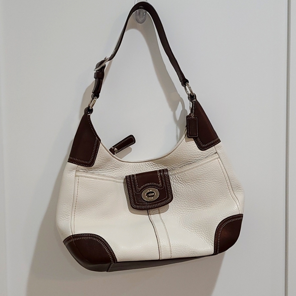 Vintage Coach Leather purse